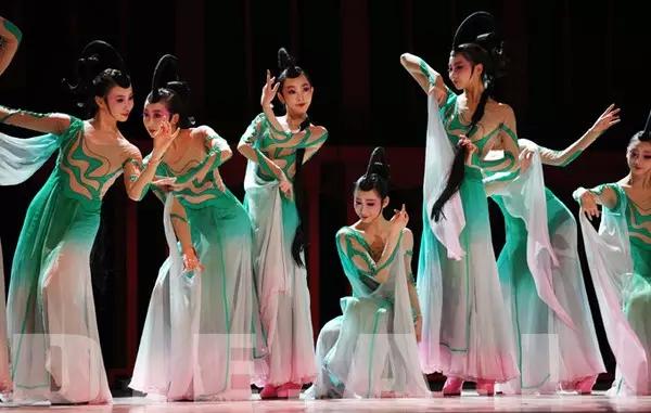 中国古典舞基训要领